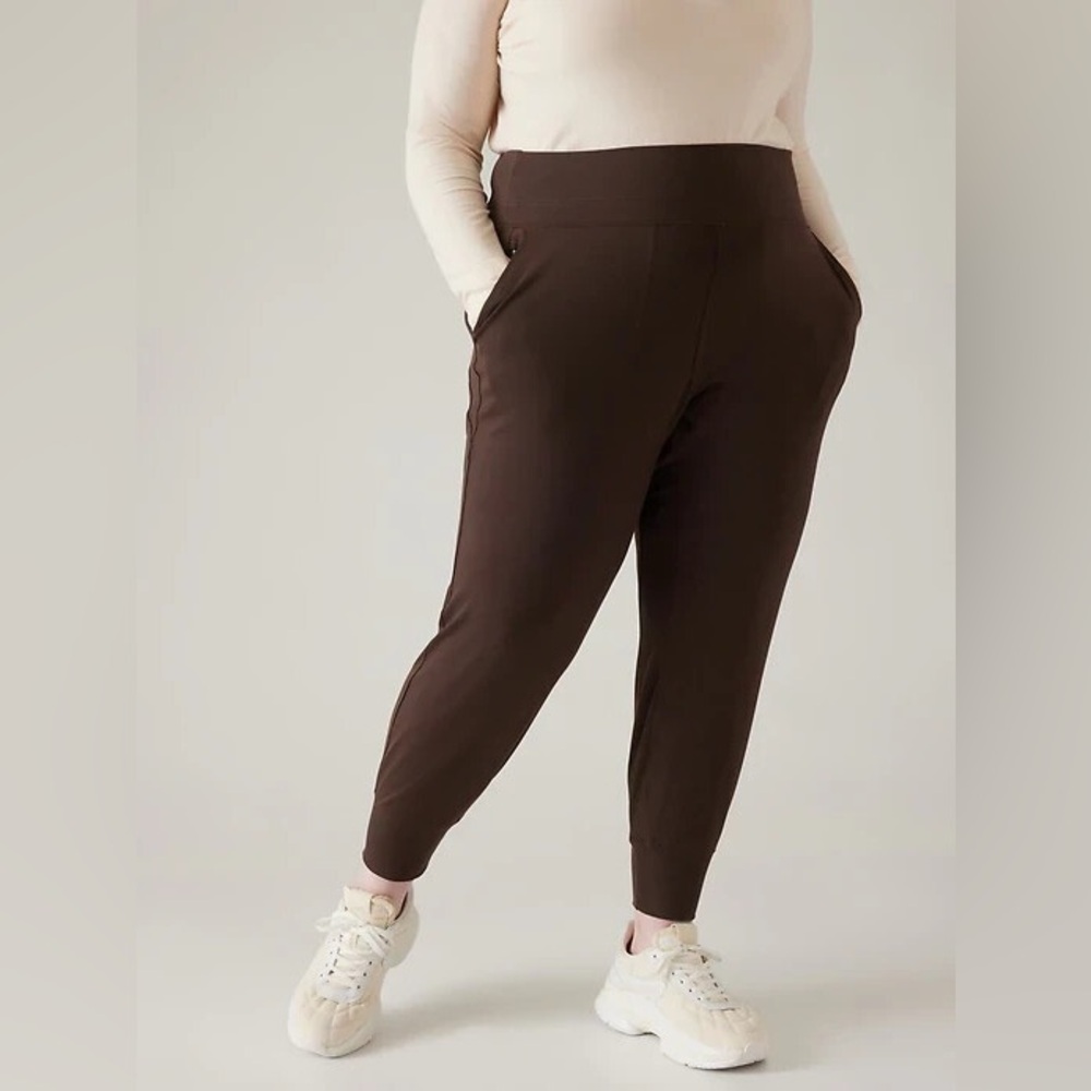 Athleta - Toasted Brown Venice Jogger Pant - XL